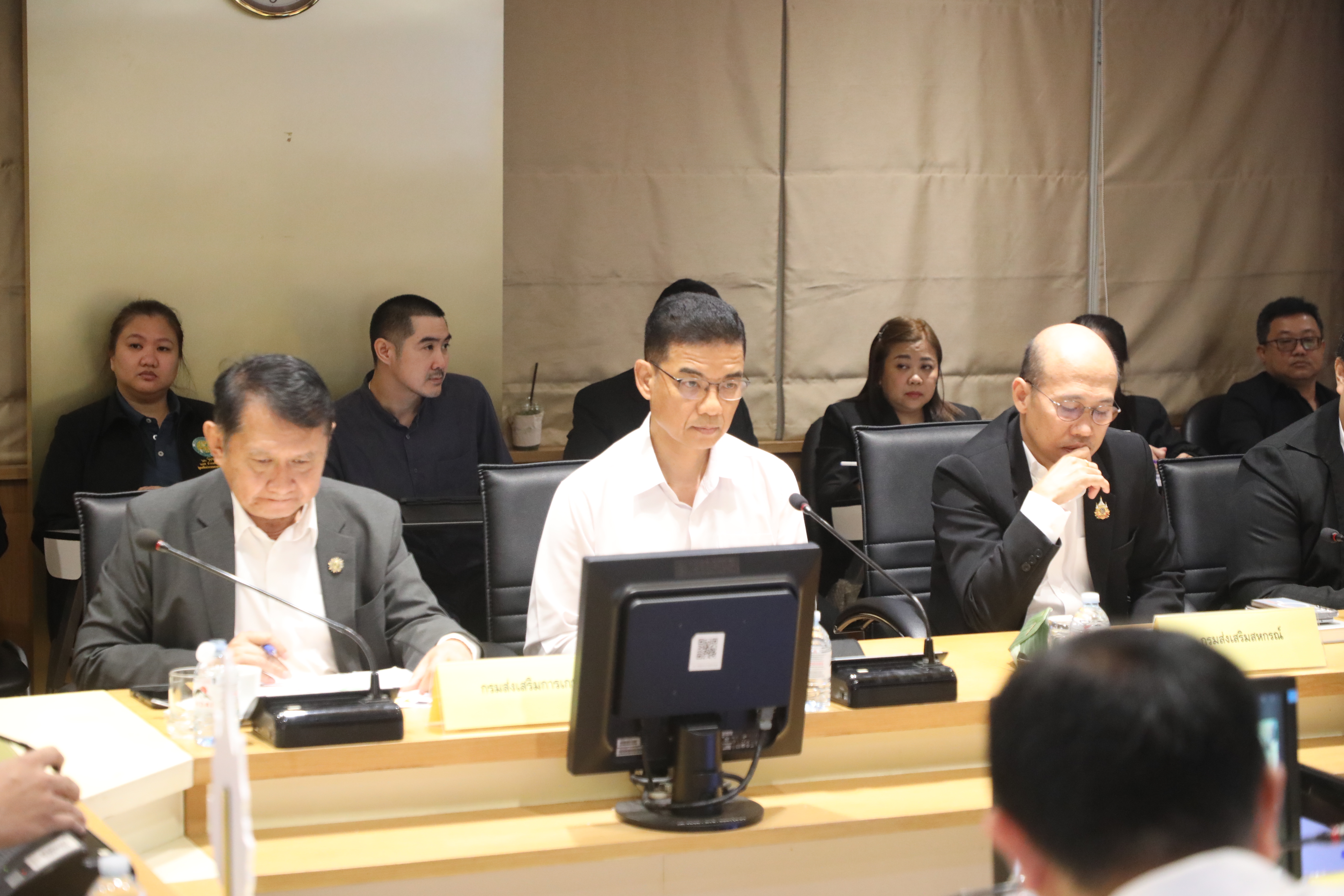 title - ส.ป.ก. เข้าร่วมประชุม ติดตามการขับเคลื่อนข้อสั่งการของรัฐมนตรีว่าการกระทรวงเกษตรและสหกรณ์